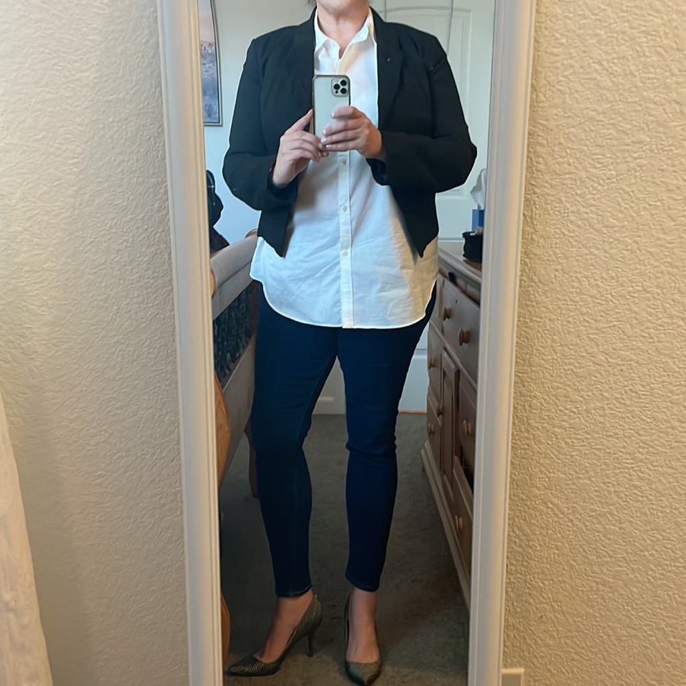 Missimo Brand Crop Tuxedo Blazer- NWOT - Picture 4 of 13